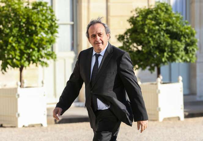 Platini se défend