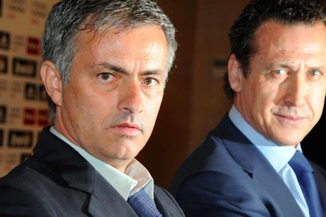 Valdano : «<span style="font-size:50%">&nbsp;</span>Mourinho, un entraîneur comme un autre<span style="font-size:50%">&nbsp;</span>»