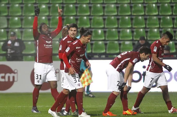 Clermont se rattrape, Nîmes s’arrache et Metz s’éclate