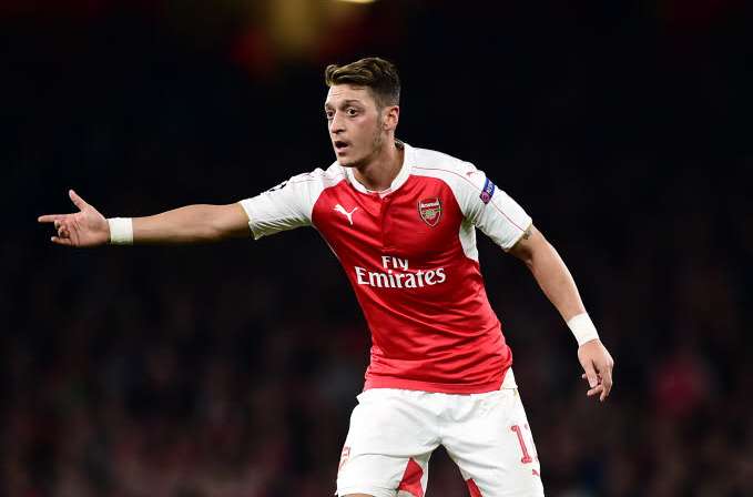 Özil : «<span style="font-size:50%">&nbsp;</span>Je contrôle le jeu<span style="font-size:50%">&nbsp;</span>»