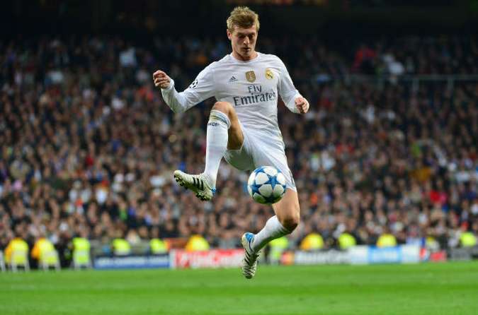 Zidane : «<span style="font-size:50%">&nbsp;</span>On adore Kroos<span style="font-size:50%">&nbsp;</span>»