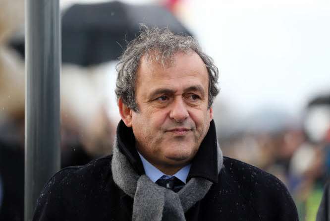 Platini : «<span style="font-size:50%">&nbsp;</span>On a versé le sang de nos enfants<span style="font-size:50%">&nbsp;</span>»