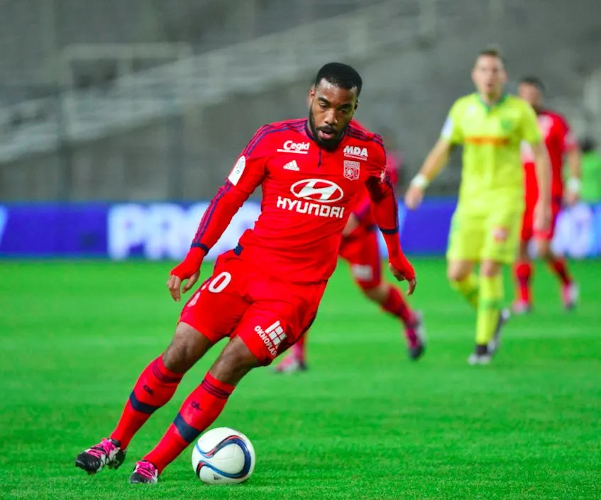 Lacazette blessé jusqu&rsquo;à la fin de l&rsquo;année