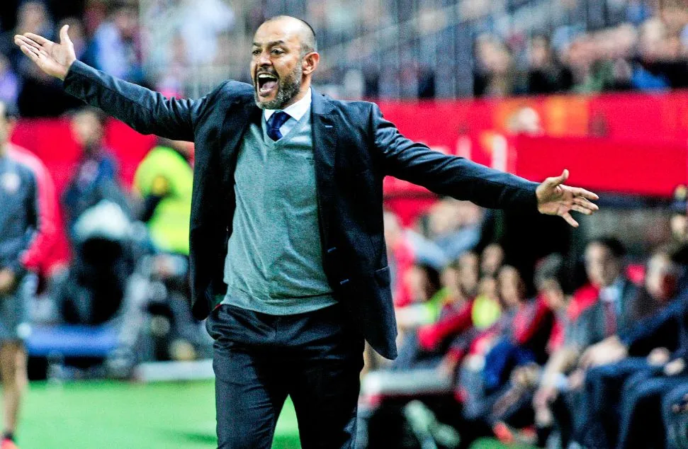 Mendes ou Nuno, qui a été viré de Valence ?