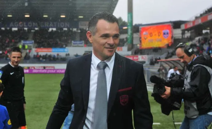 Sagnol : «<span style="font-size:50%">&nbsp;</span>Chelsea, un bon tirage !<span style="font-size:50%">&nbsp;</span>»