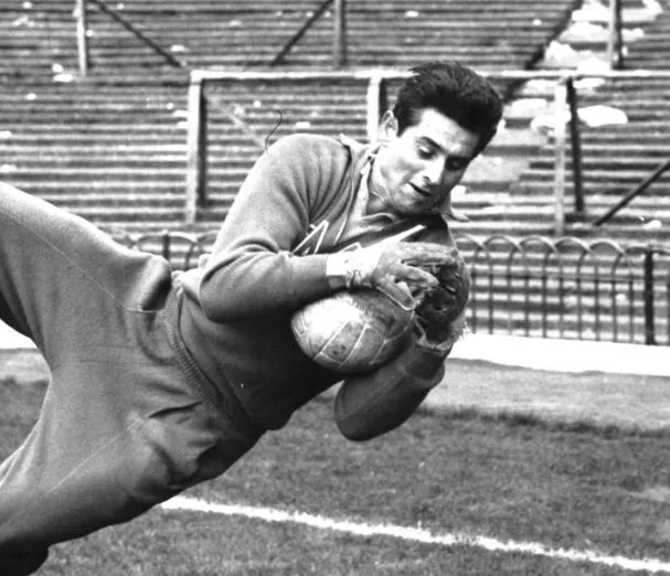 «<span style="font-size:50%">&nbsp;</span>Mon grand-père et l’arrière-grand-père de Gigi étaient cousins<span style="font-size:50%">&nbsp;</span>»