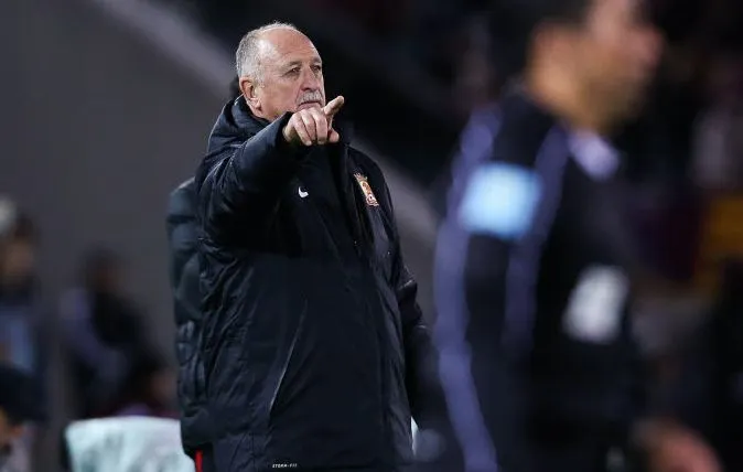 Scolari : «<span style="font-size:50%"> </span>On n’en a pas pris quatre comme le Real<span style="font-size:50%"> </span>»