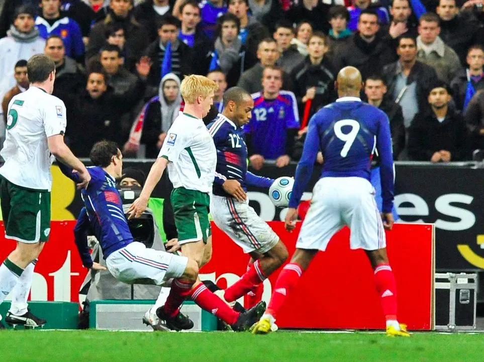 Et si le football n&rsquo;avait pas aboli les mains et les plaquages ?