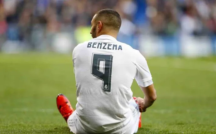 Booba défend son pote Benzema