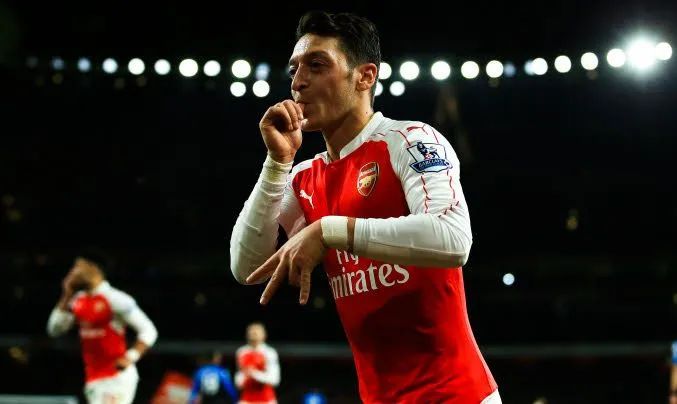 Wenger remercie Özil