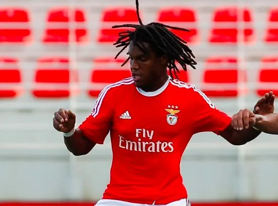 «<span style="font-size:50%"> </span>Renato e golo !<span style="font-size:50%"> </span>»