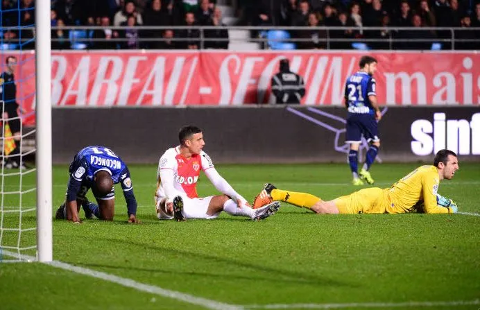Blog : Le sens de l&rsquo;honneur selon Troyes