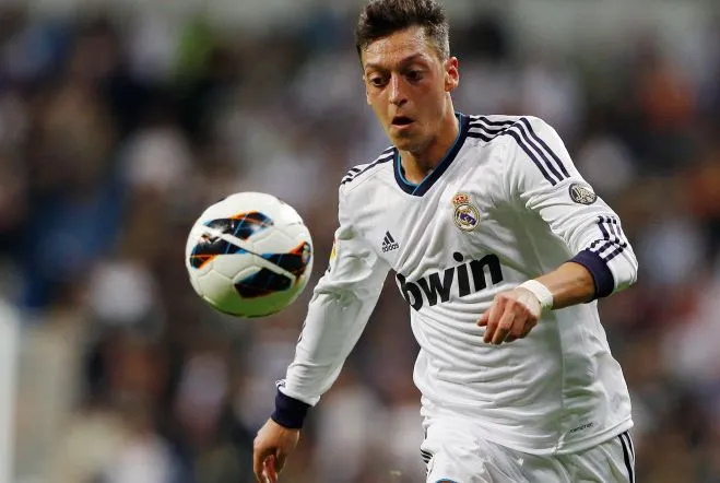 Zidane, le modèle de Mezut Özil