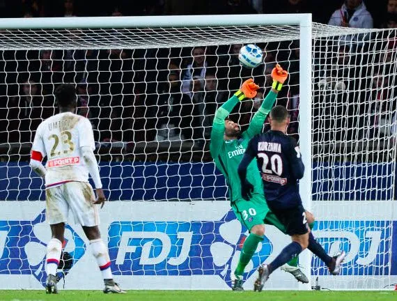 Sirigu : «<span style="font-size:50%">&nbsp;</span>Je reste au PSG jusqu’à ce qu’on me dise de dégager<span style="font-size:50%">&nbsp;</span>»