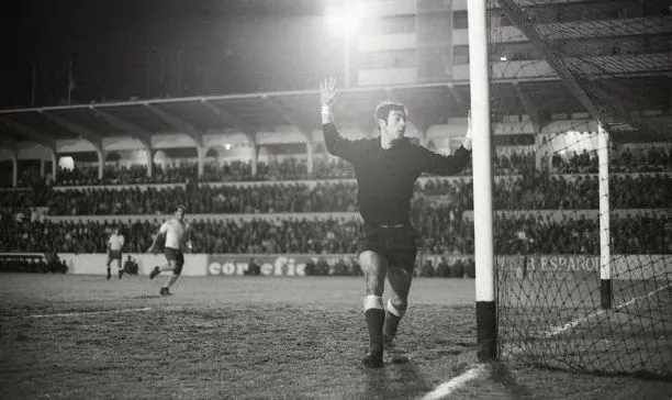 Deusto, de la Roja à la rue