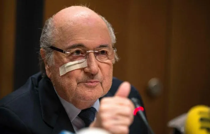 Blatter continue de toucher son salaire