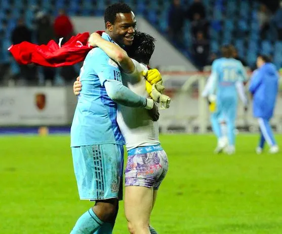 OM : Mandanda va rester