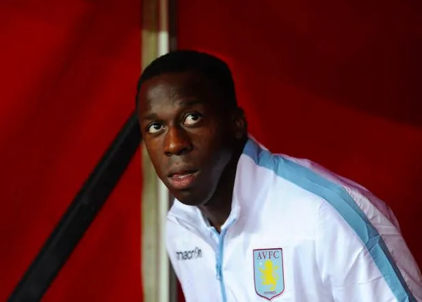Comment recruter pour Aston Villa ?