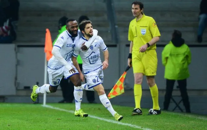 Cabot explique son départ