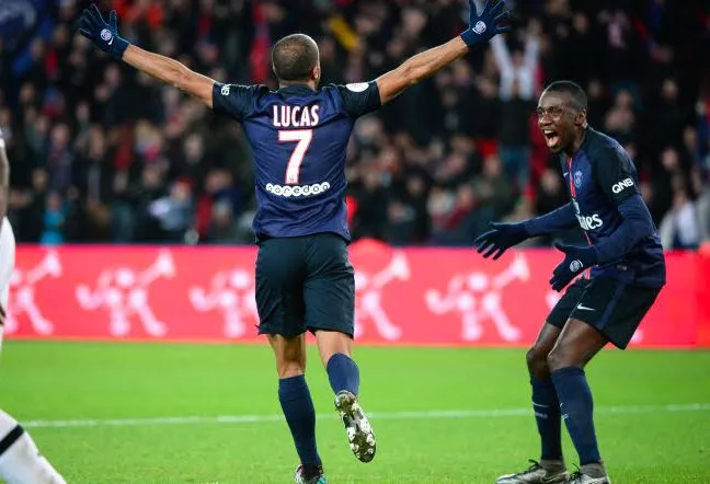 Lucas évoque la concurrence avec Cavani