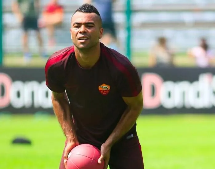 Cole : «<span style="font-size:50%">&nbsp;</span>Je ne suis pas venu à LA pour aller à la plage<span style="font-size:50%">&nbsp;</span>»