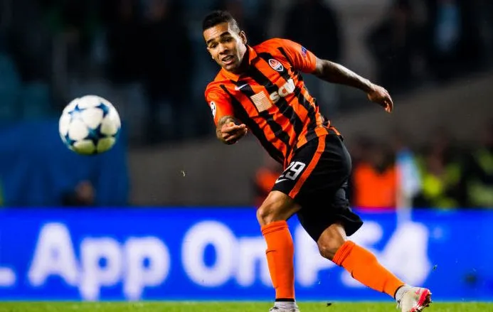 Liverpool propose 40 millions pour Teixeira