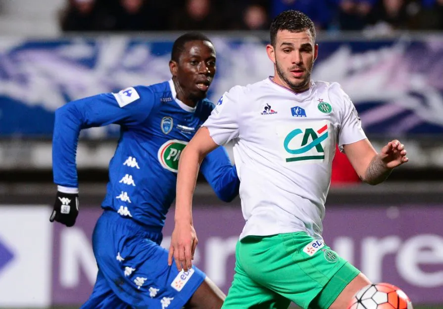 Saint-Étienne s’arrache, Lorient fait le boulot