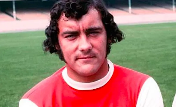 Et Ray Kennedy s&rsquo;envola