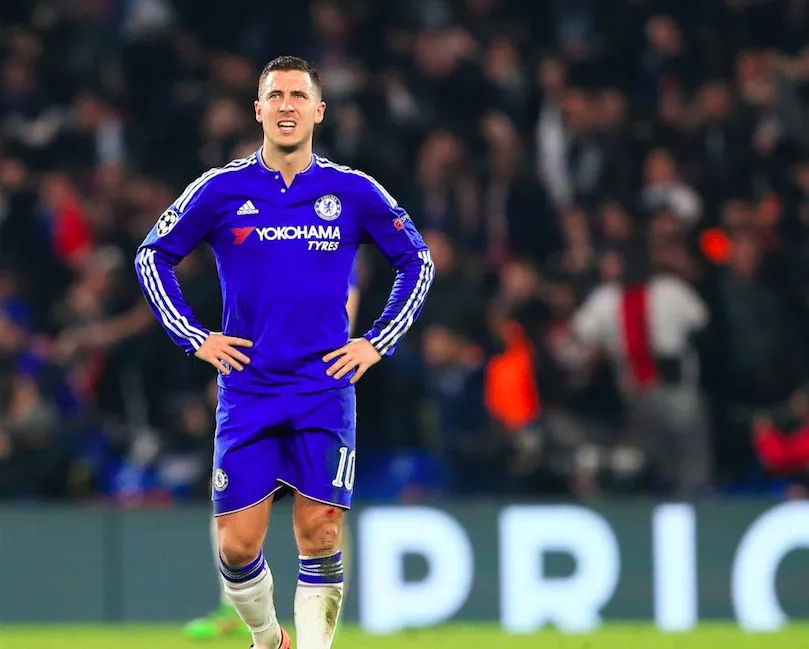 Guus Hiddink défend Hazard
