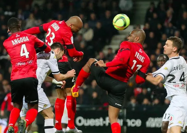 Rennes arrache la victoire, Reims se donne de l&rsquo;air et enfonce Bordeaux