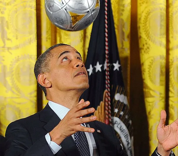 Obama voulait présenter ses filles à Messi