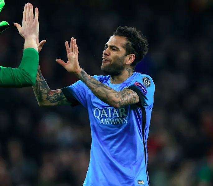 Dani Alves préfère le Barça à la sélection