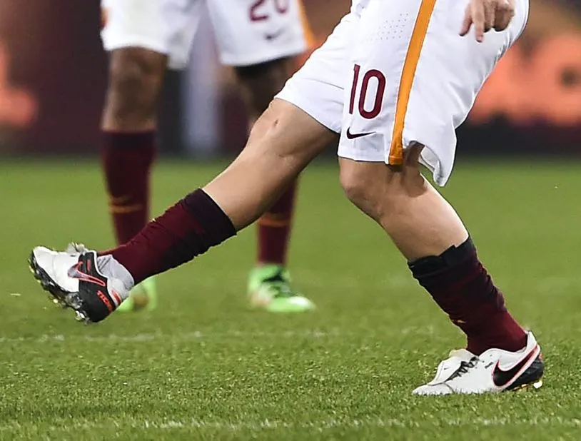 Top 10 : Ils portent le protège-tibia baissé