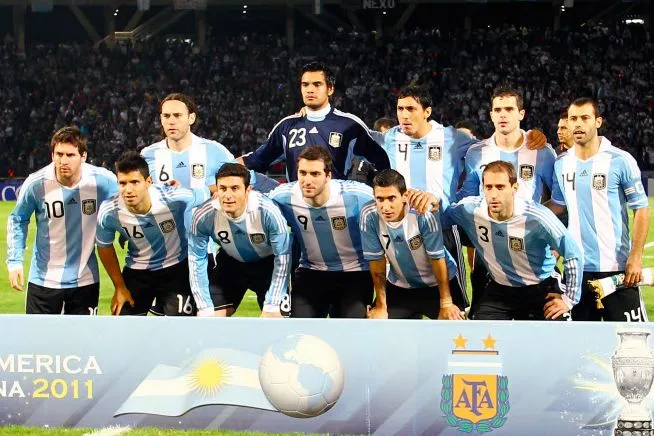 Milito : «<span style="font-size:50%">&nbsp;</span>Il n&rsquo;y en aura pas d&rsquo;autres comme Messi<span style="font-size:50%">&nbsp;</span>»