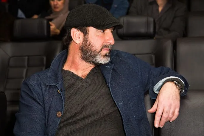 Cantona dément la rumeur Marseille