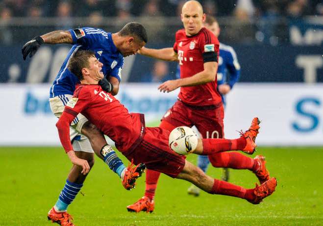 Revivez Bayern Munich – Schalke 04 (3 – 0)
