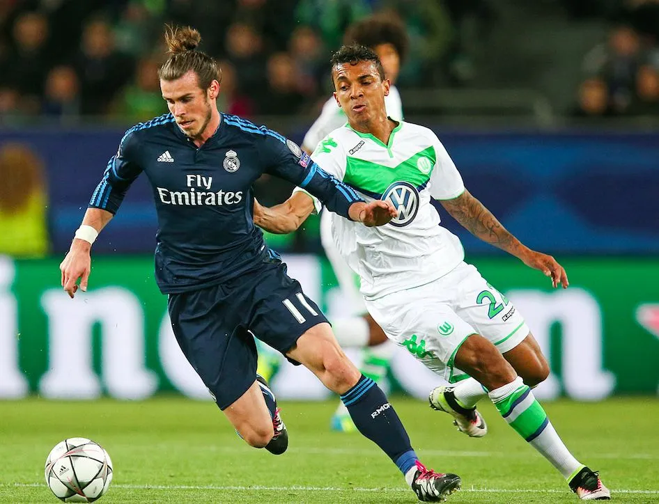 Les Loups croquent le Real