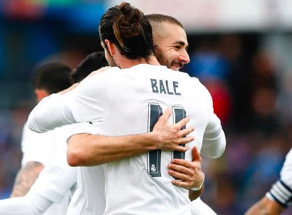 Bale sort le Real du trou