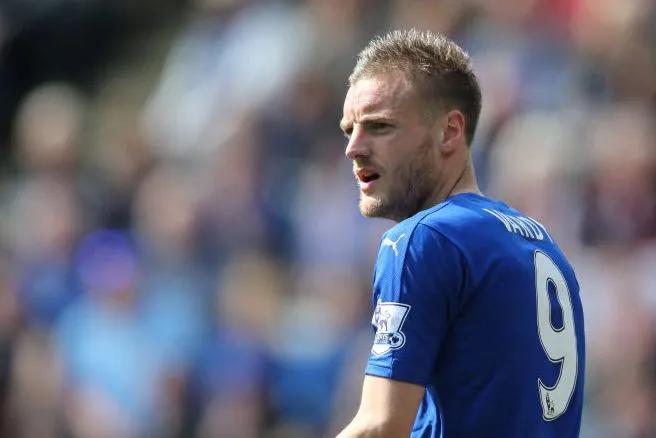 Vardy suspendu contre Manchester United