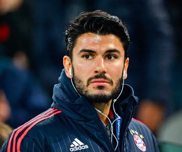 Mais qu’est-ce que tu fous là, Serdar Taşçı ?