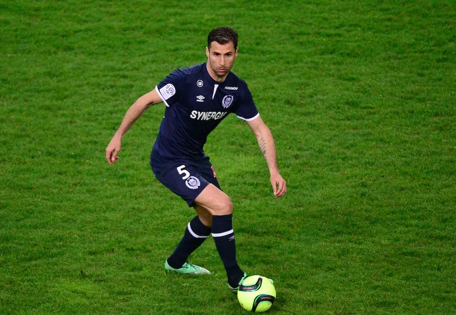 L&rsquo;Albanie emmenée par Lorik Cana