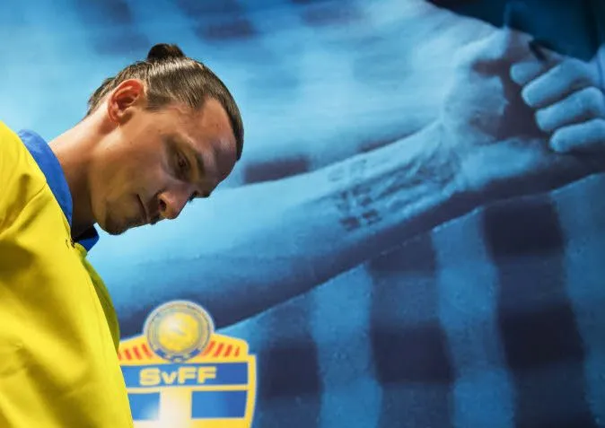 Zlatan : «<span style="font-size:50%">&nbsp;</span>Je peux rendre Hollande populaire si je veux…<span style="font-size:50%">&nbsp;</span>»