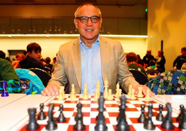 Felix Magath file en Chine