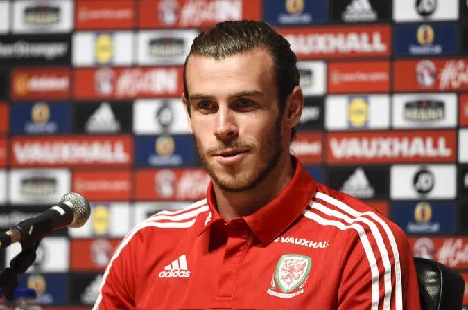 Bale charrie les Anglais