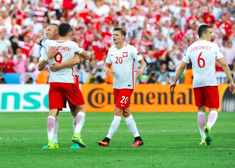 Pologne, premiers ébats