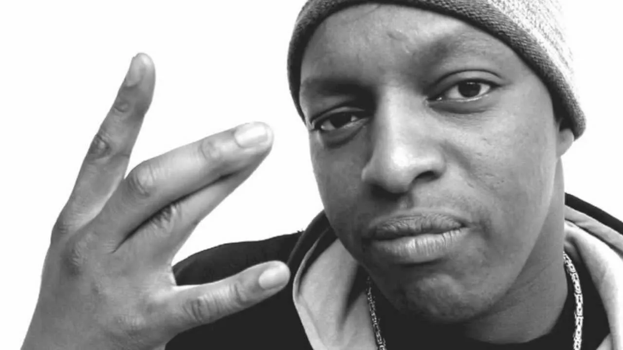 Oxmo Puccino défend les Bleus