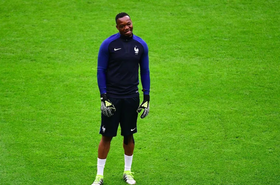 Mandanda et le rôle de doublure