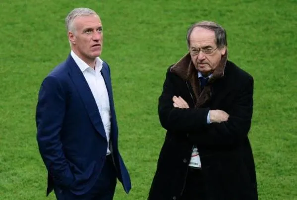 Le Graët : «<span style="font-size:50%">&nbsp;</span>Deschamps restera sélectionneur<span style="font-size:50%">&nbsp;</span>»