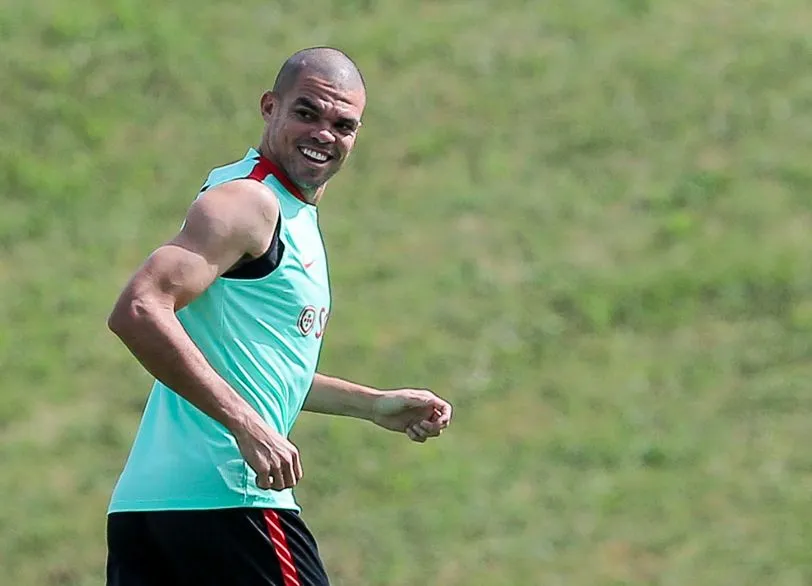 Pepe s&rsquo;entraîne avec le groupe