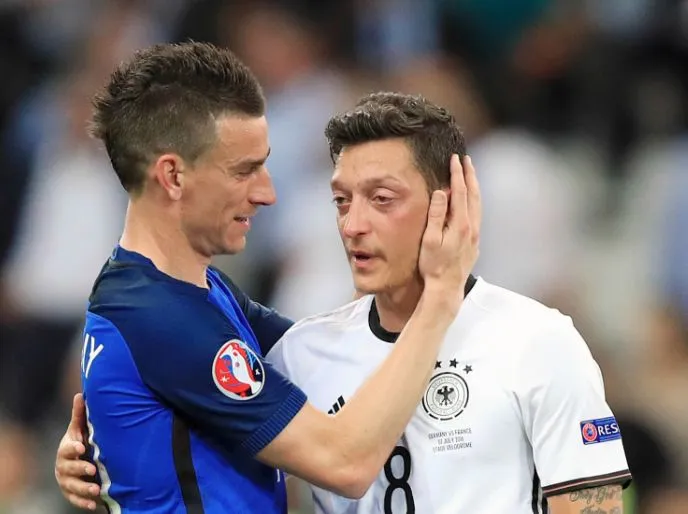 Les 15 choses que vous devez savoir sur Laurent Koscielny